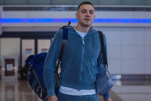 Дзюба прибыл на сборы «Локомотива»